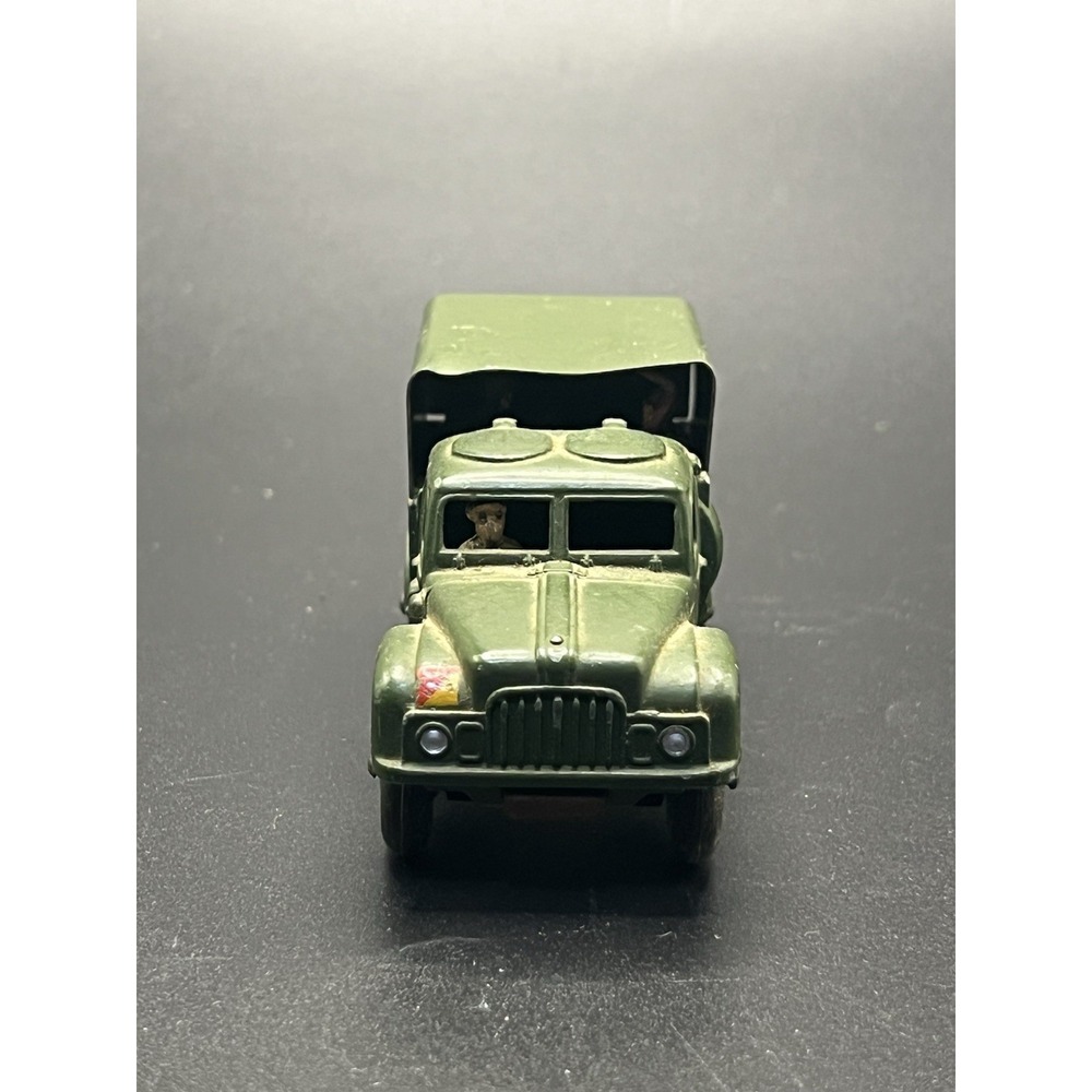 England Dinky Toys #641 Army 1 Ton Cargo Truck PERFECT CONDITION WITH WINDOWS